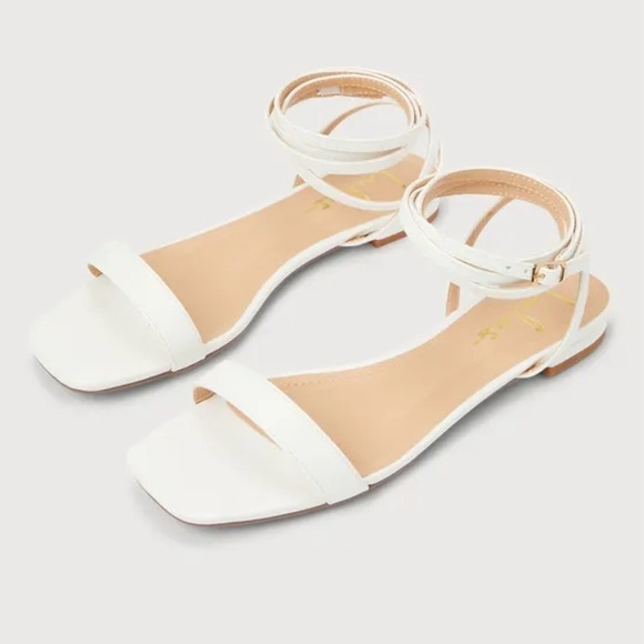 Women’s Lulus Esaly White Ankle Wrap Sandals  Size 8 1/2 - Picture 1 of 11